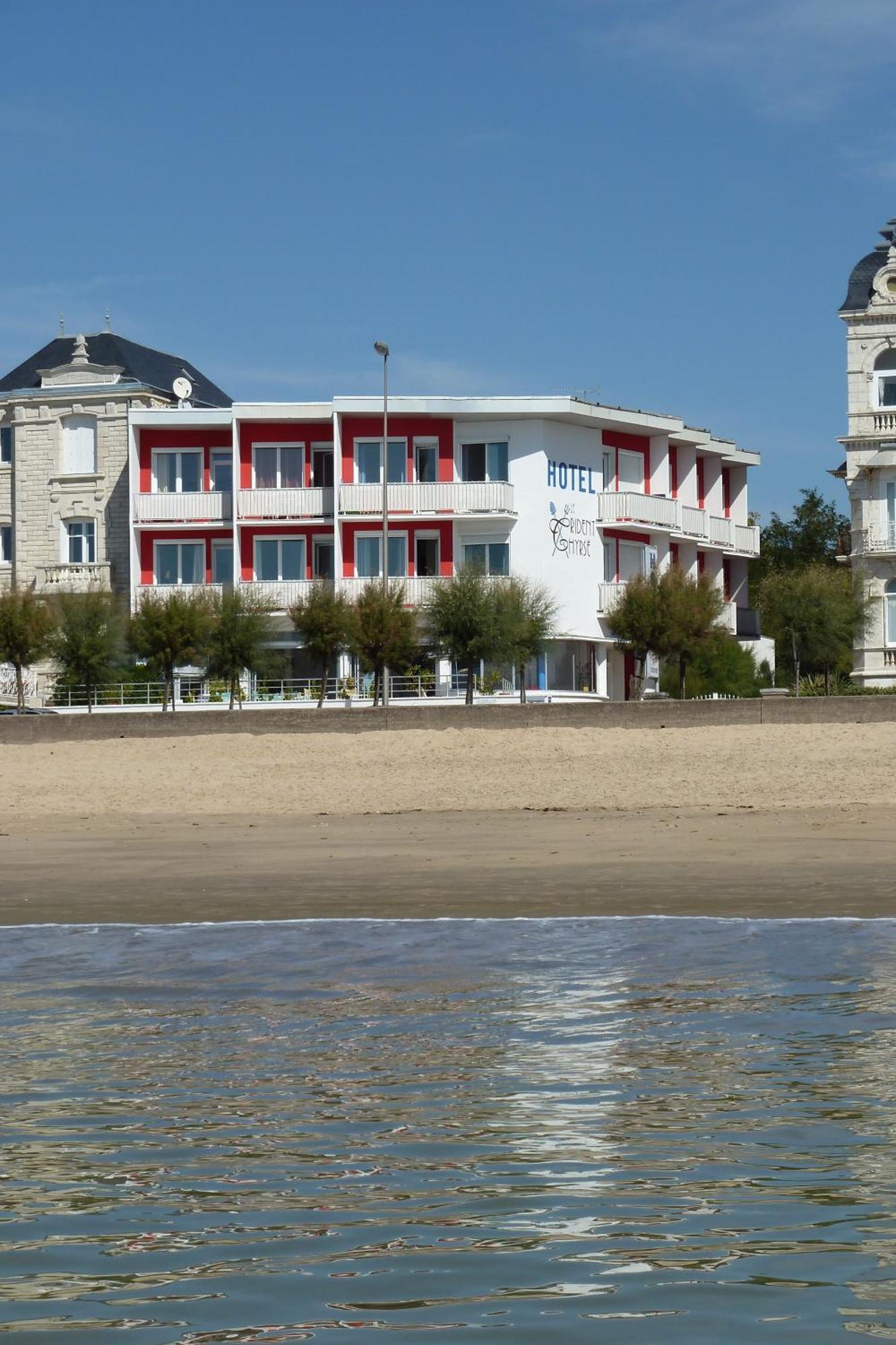 Hotel Le Trident Thyrse Royan Exteriör bild