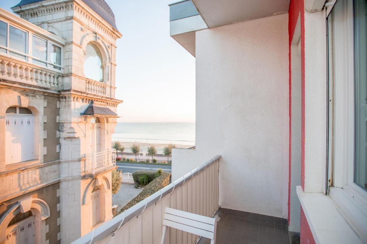 Hotel Le Trident Thyrse Royan Exteriör bild